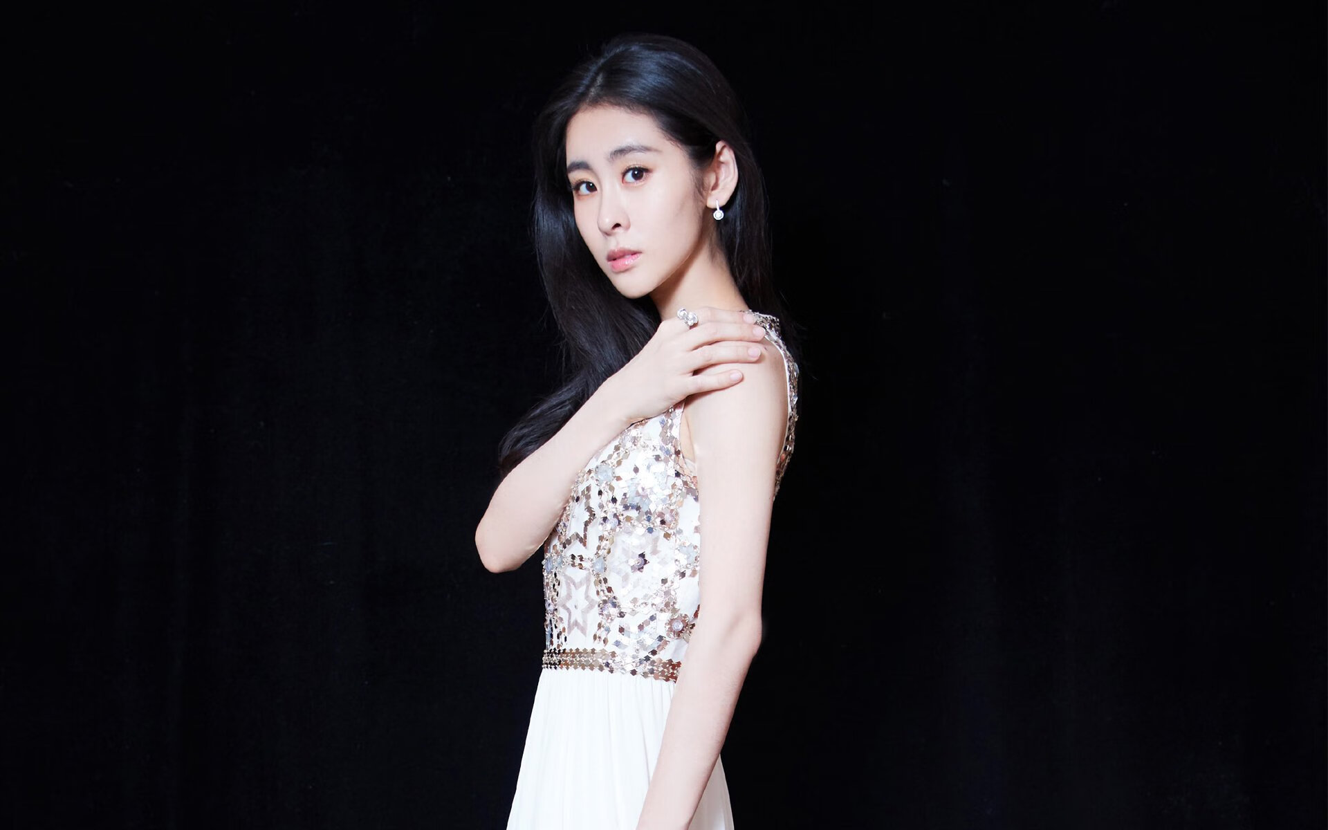 开云中国-断霸区：利物浦豪取胜利进可击败拜仁慕尼黑，利物浦44场不败