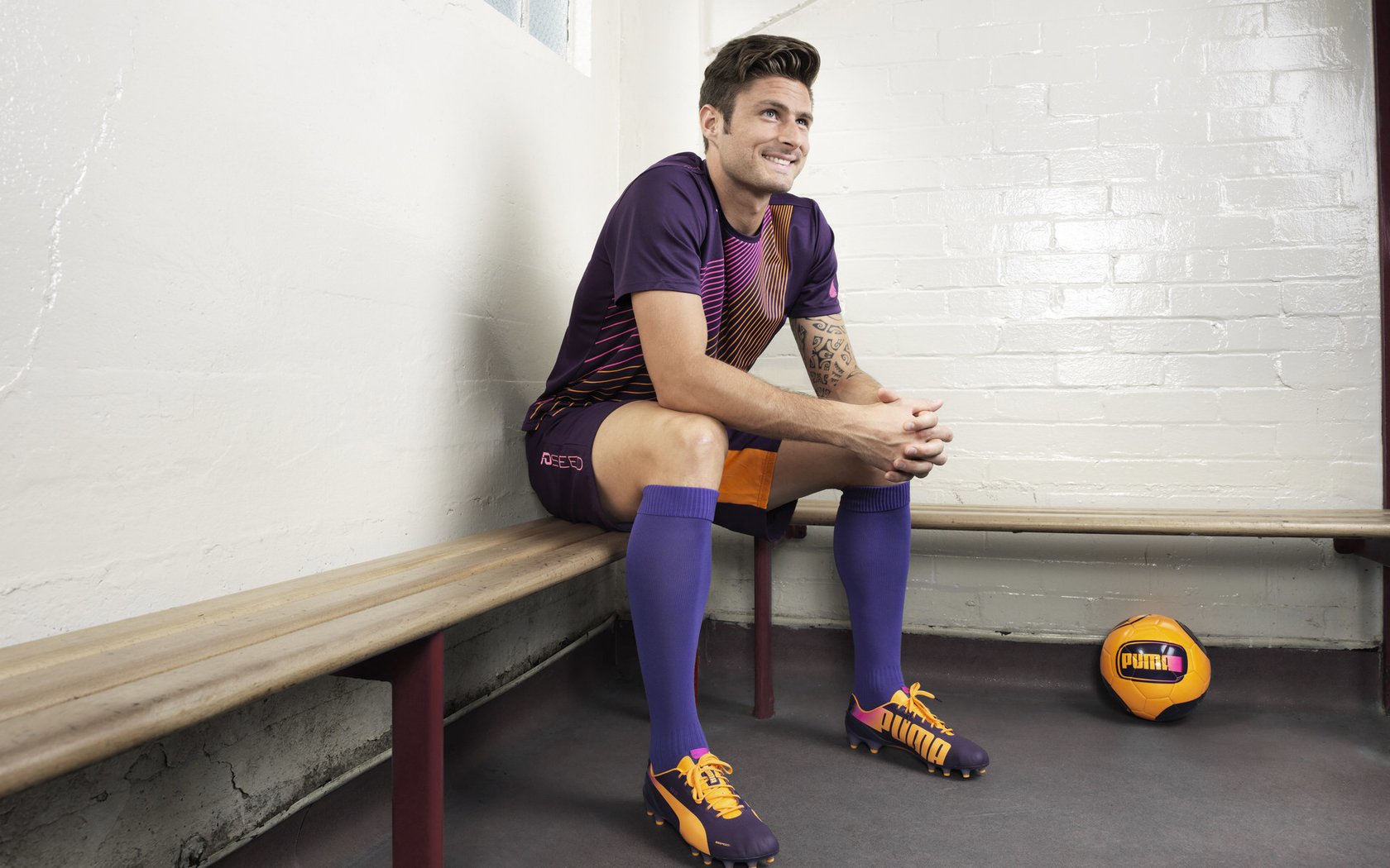 kaiyun官方入口登录-西汉姆联球队士气高涨，希望连续胜利，西汉姆联队吧