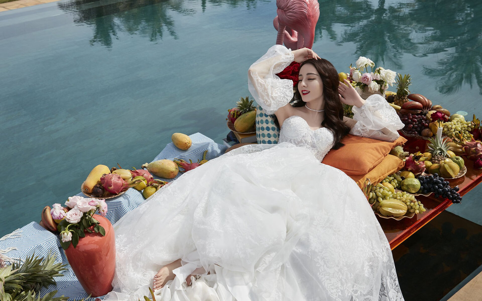 世界围棋巅峰对决柯洁力压日韩高手，世界围棋巅峰对决柯洁力压日韩高手是谁